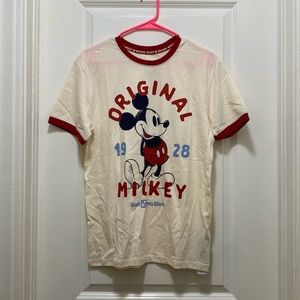 NWT unisex original Mickey WDW tshirt size S
